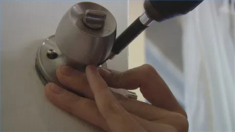 Lock Safe Services Germantown, MD 301-944-6626 - change-locks-service